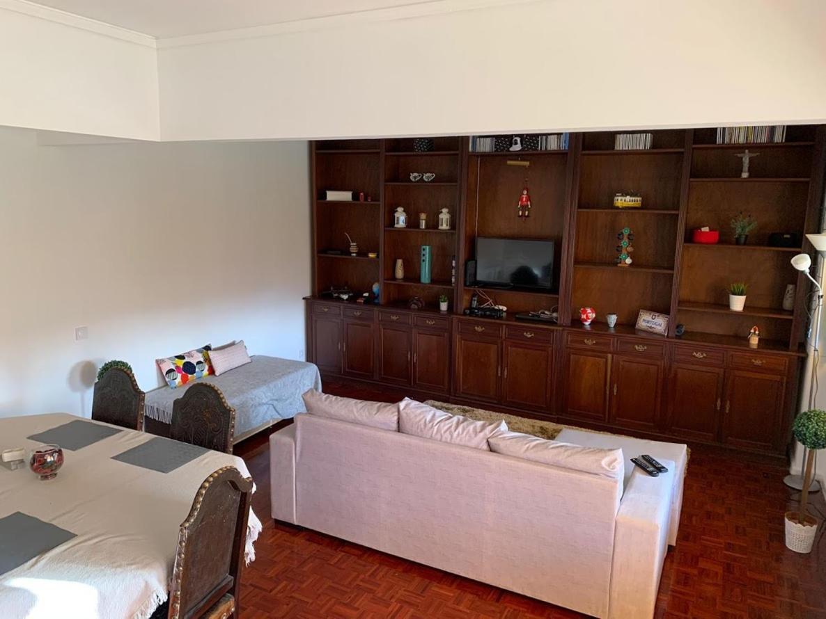 Rostelbem Guesthouse Лиссабон Экстерьер фото